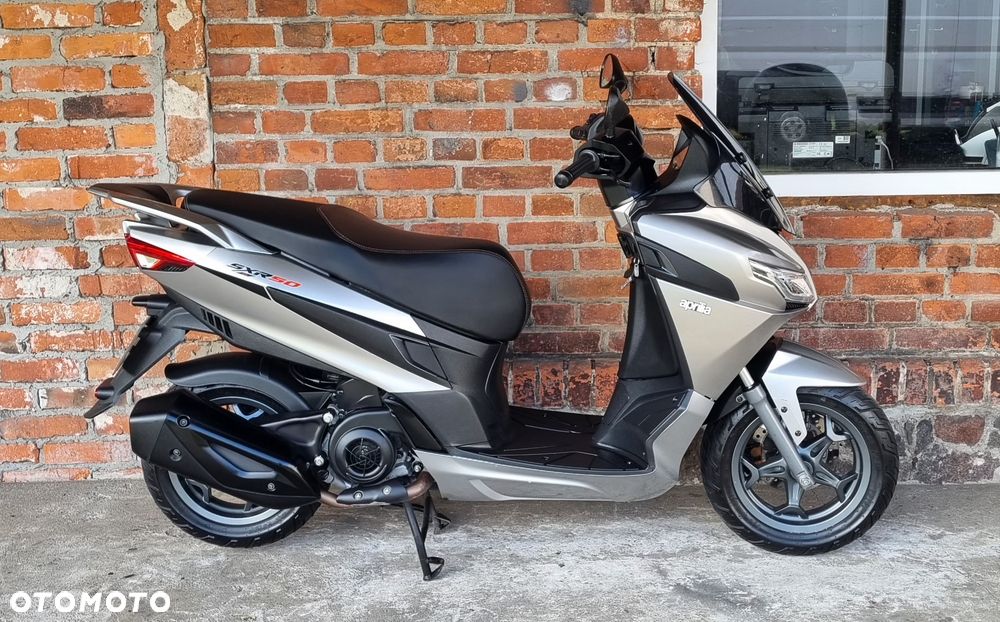 Aprilia SX - 9
