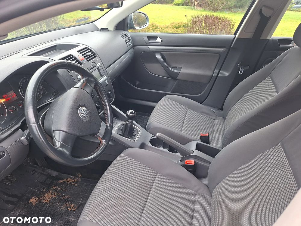 Volkswagen Passat 1.9 TDI Trendline - 6