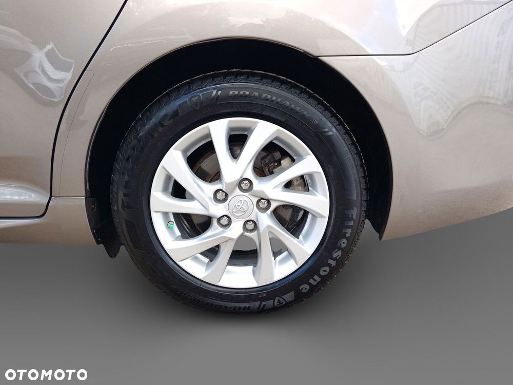 Toyota Avensis 1.8 Premium MS - 23