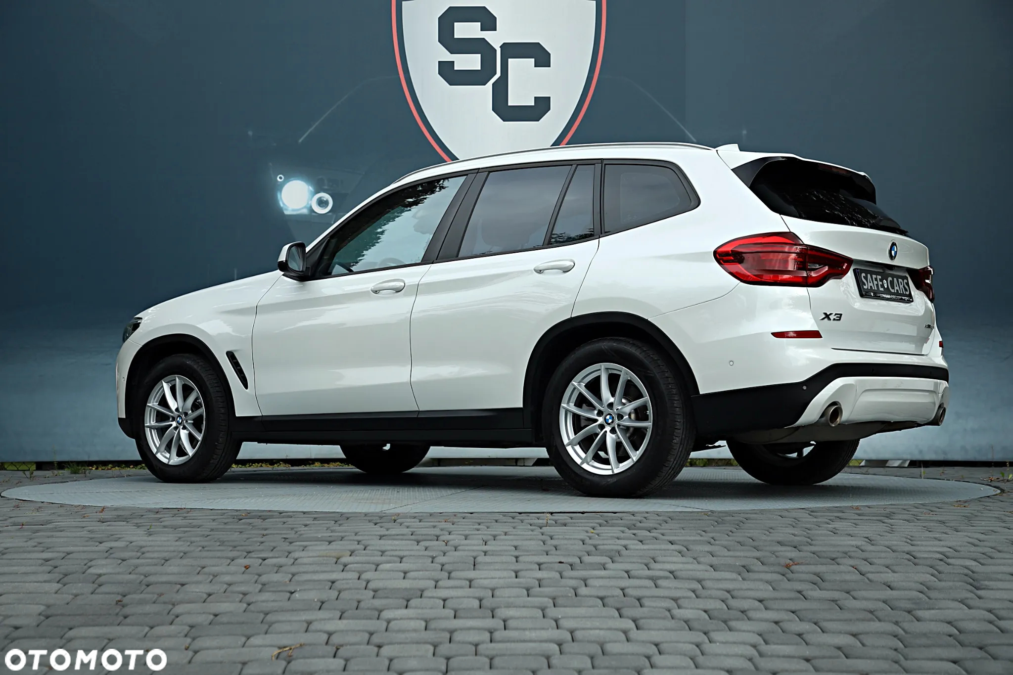 BMW X3 xDrive20i GPF Advantage - 9