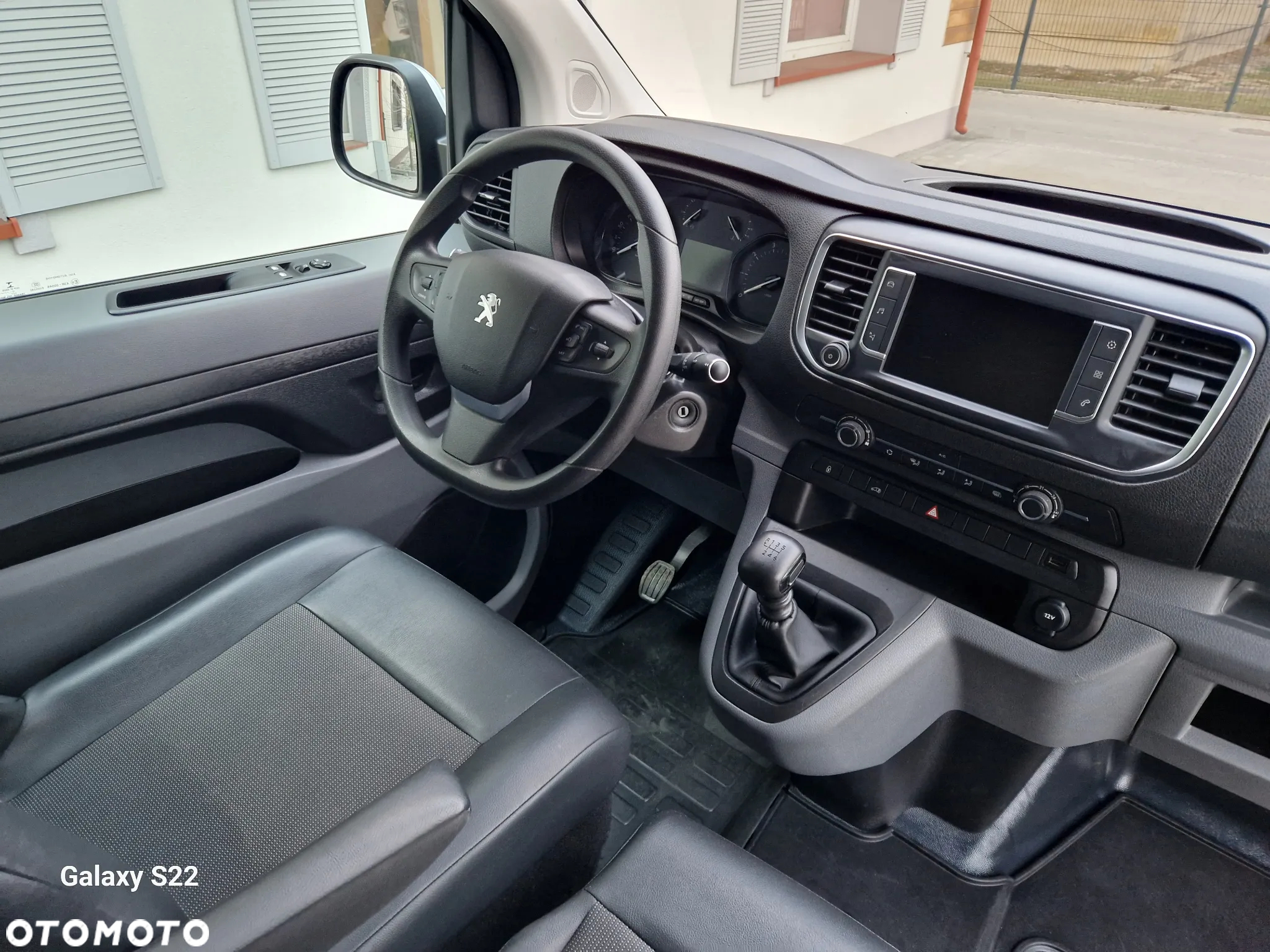 Peugeot EXPERT - 15