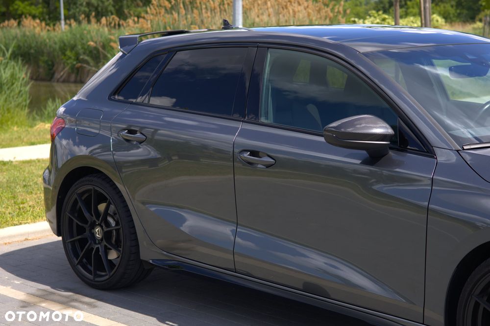 Audi S3 Sportback - 11