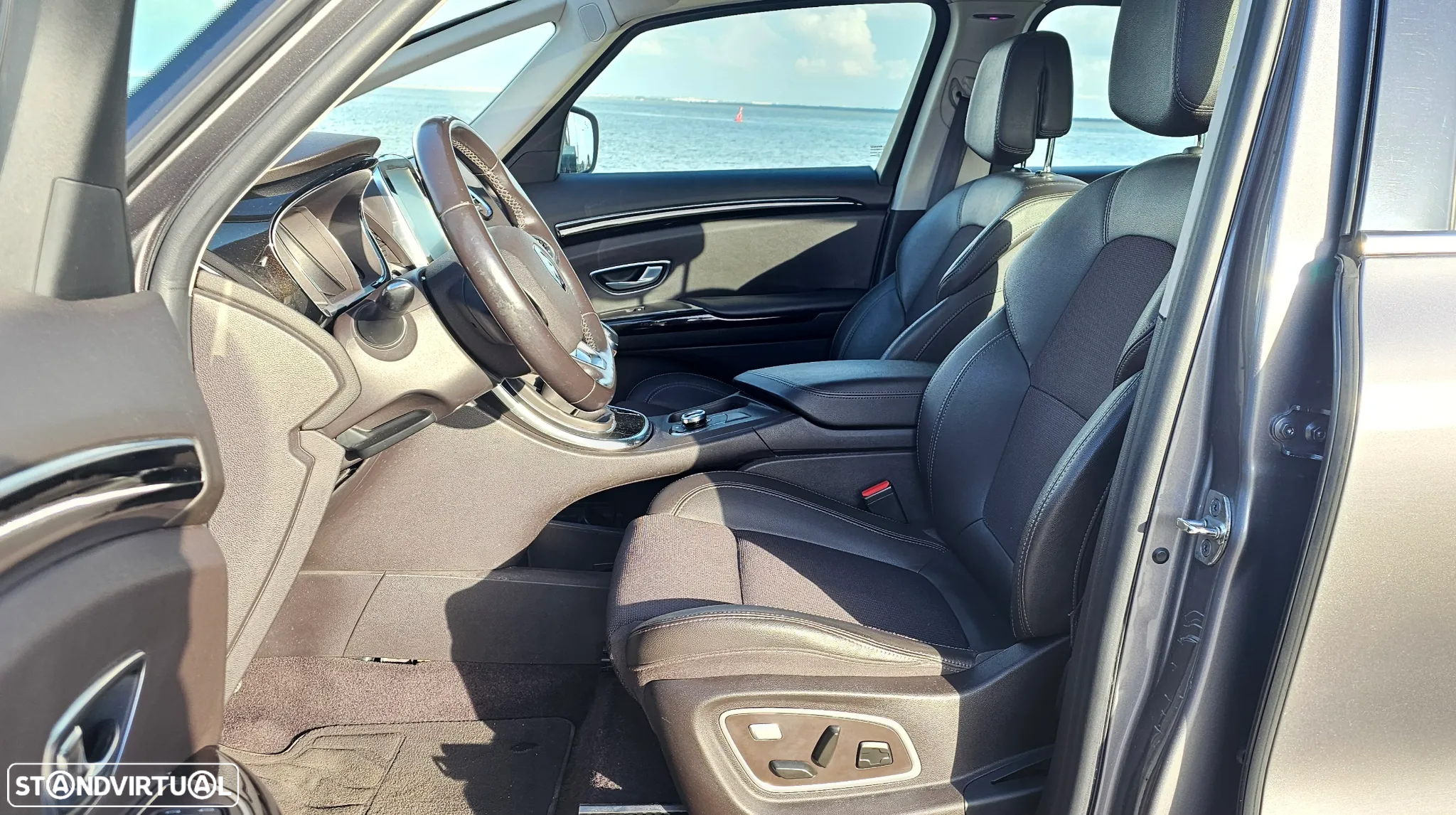 Renault Espace 1.6 dCi Zen - 8