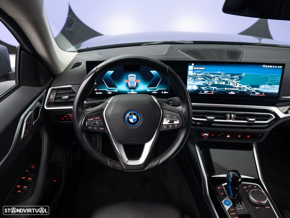 BMW i4 eDrive40 - 16