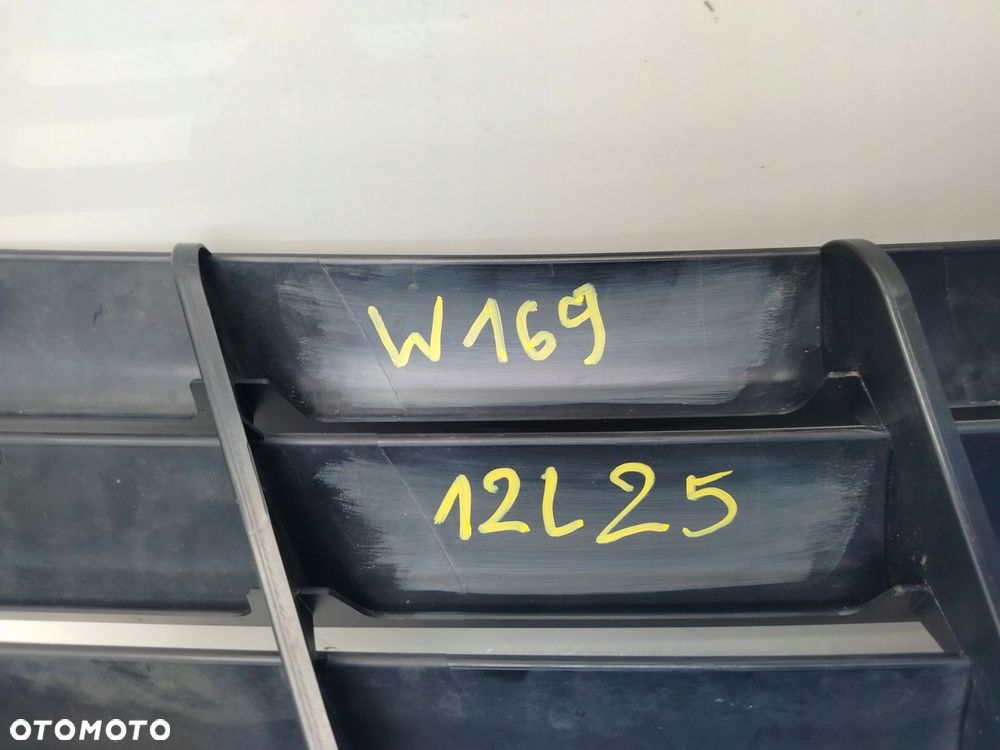 mercedes w169 lift 08r- grill atrapa chłodnicy 1698800083 - 7
