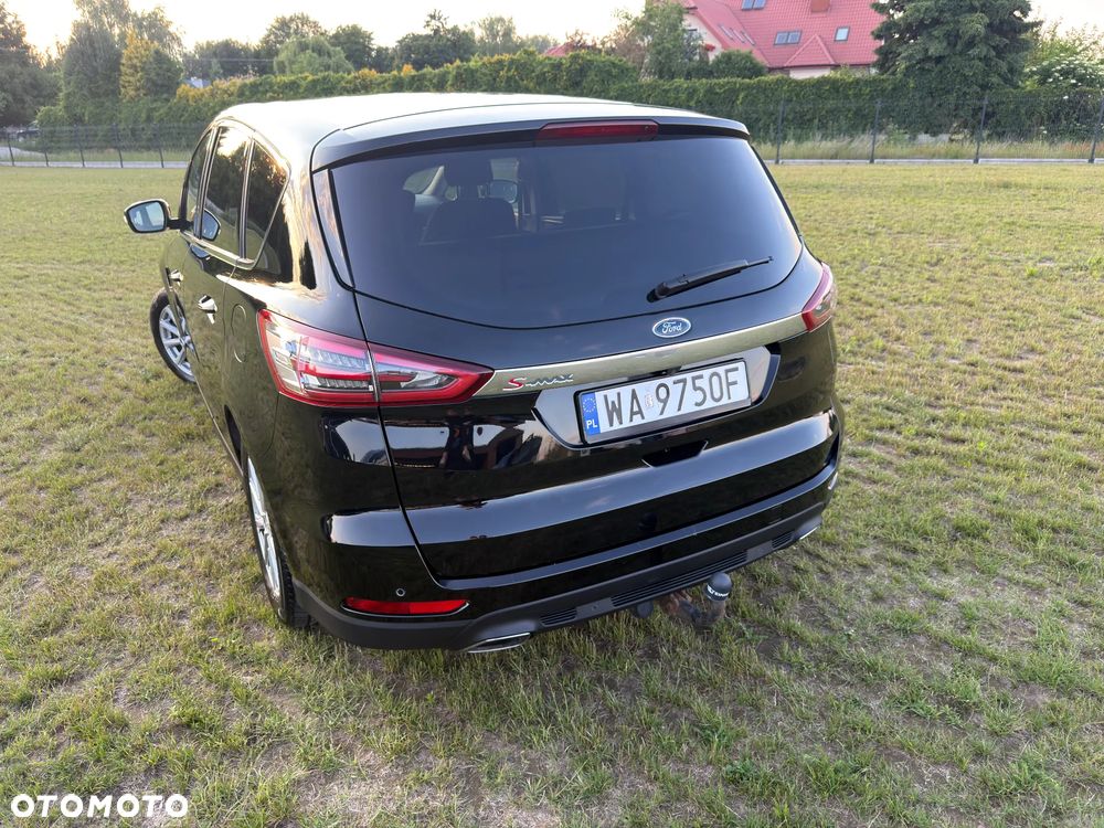 Ford S-Max - 14