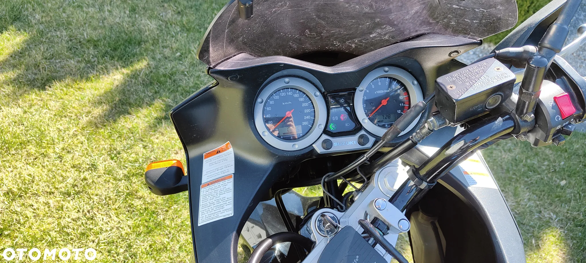 Suzuki V-STROM - 4