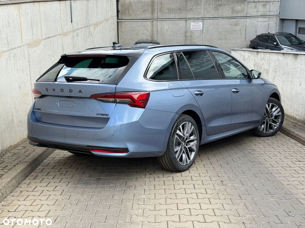 Skoda Octavia 1.5 TSI mHEV Sportline DSG - 8