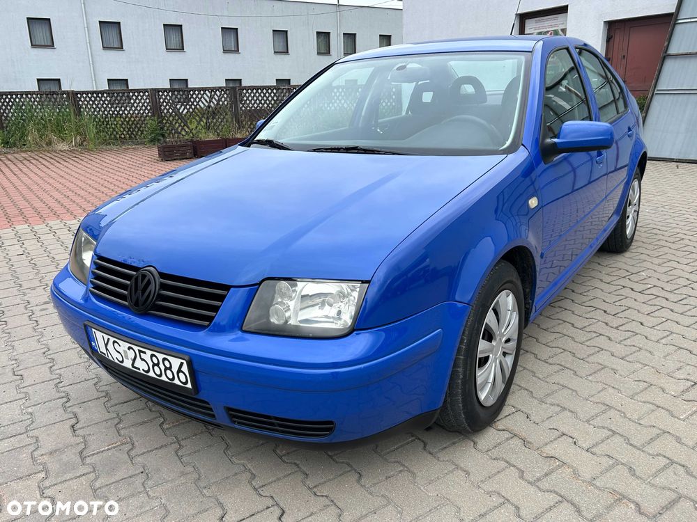 Volkswagen Bora - 1