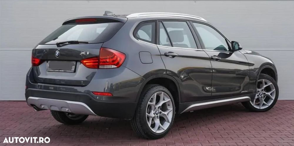 BMW X1 xDrive18d xLine - 4