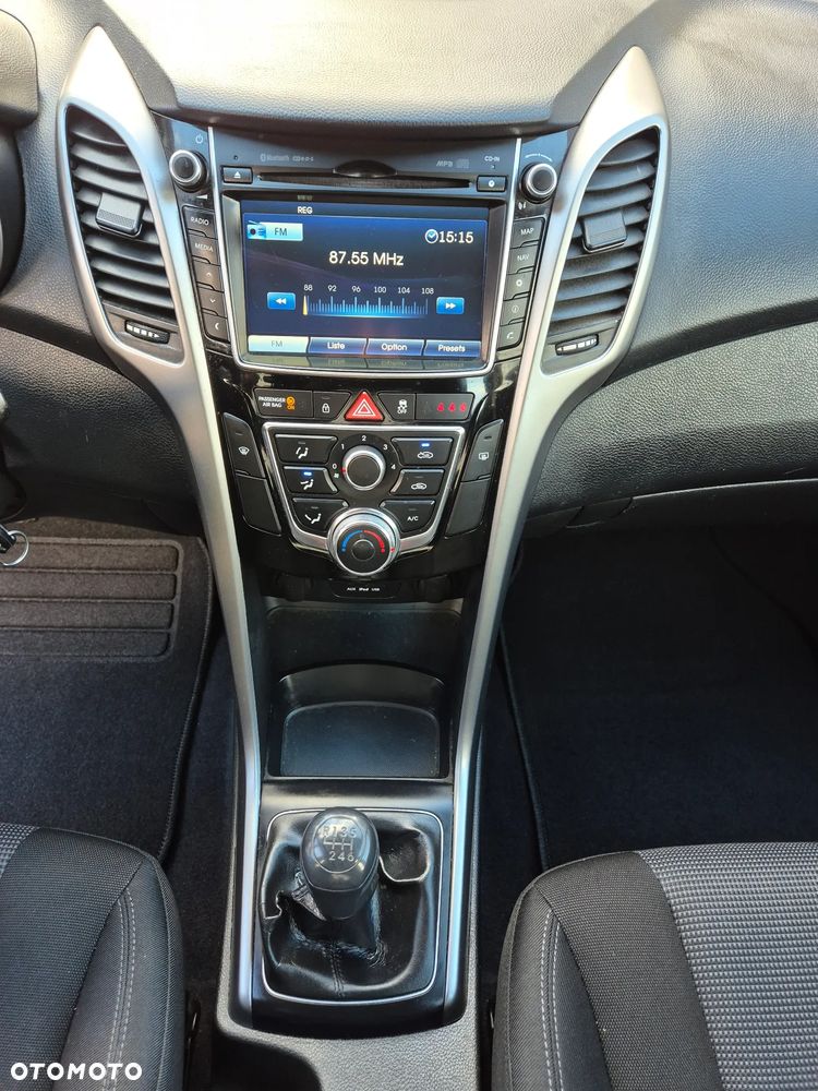 Hyundai i30 1.4 Premium - 14
