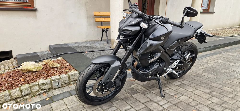 Yamaha MT - 1