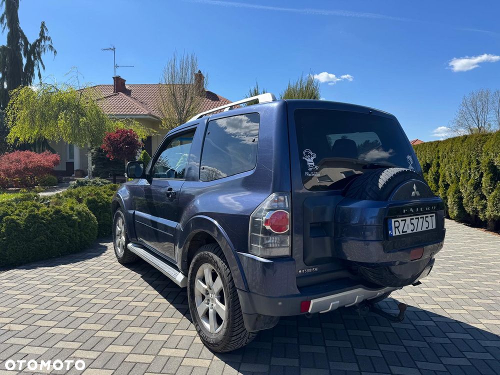 Mitsubishi Pajero 3.2 DI-D Intense - 4