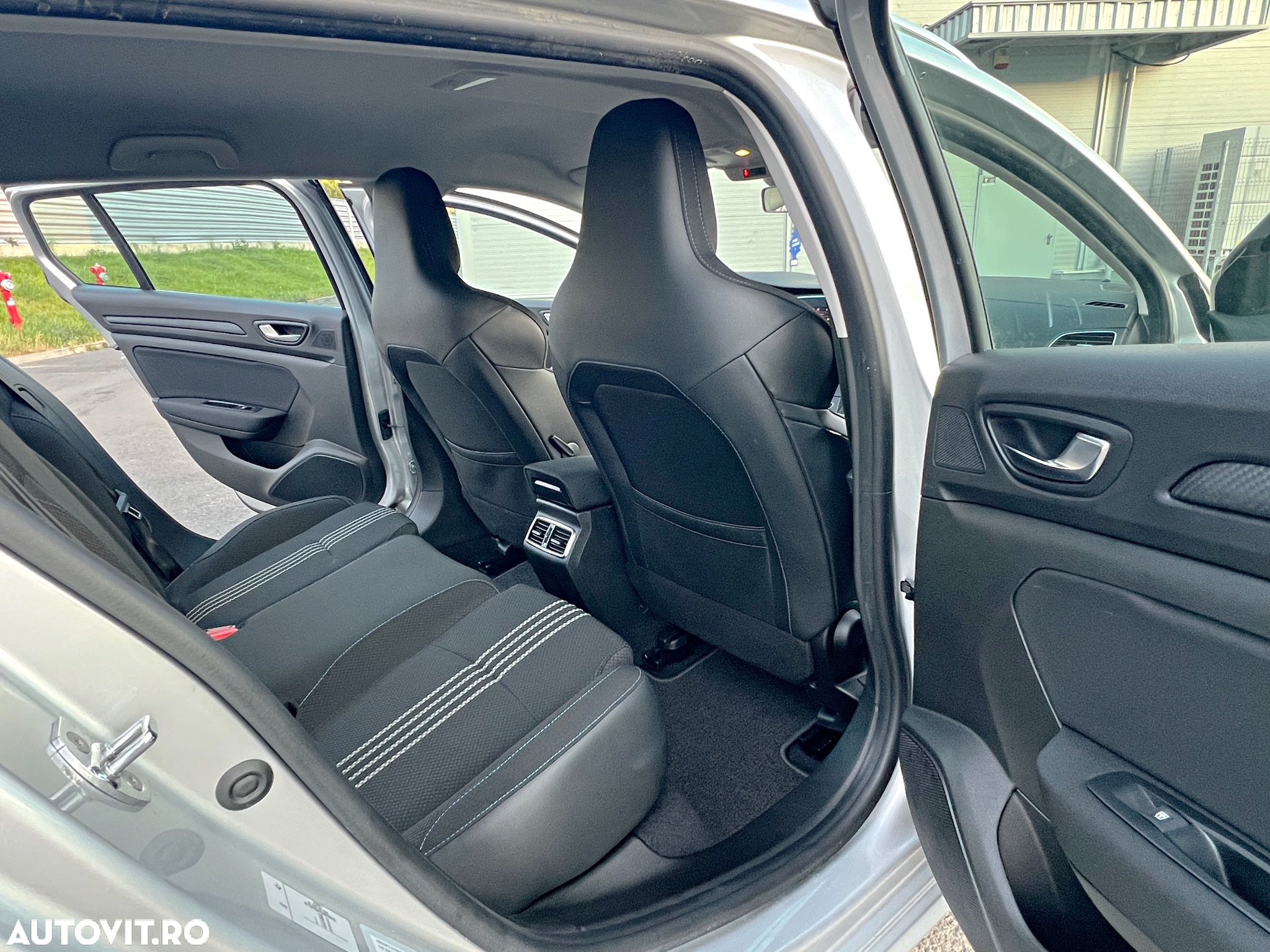 Renault Megane - 11