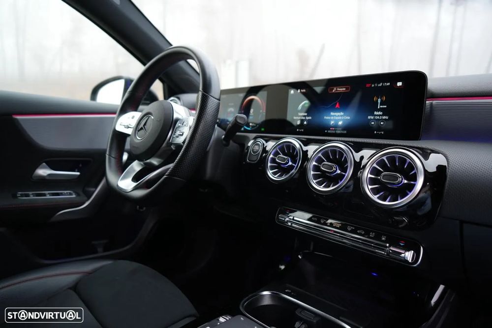 Mercedes-Benz A 250 e 8G-DCT Edition AMG Line - 34