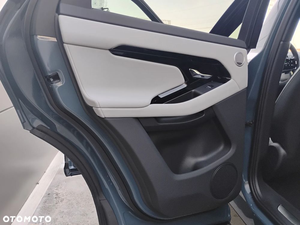 Land Rover Range Rover Evoque - 18