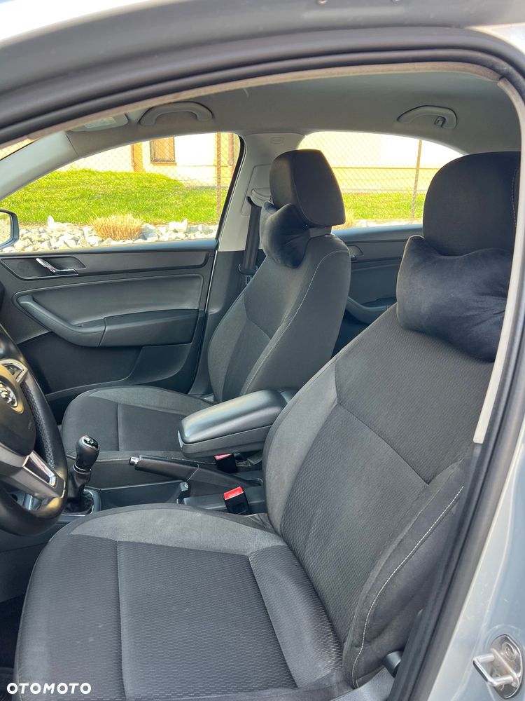 Skoda RAPID 1.6 TDI DPF Ambition - 14