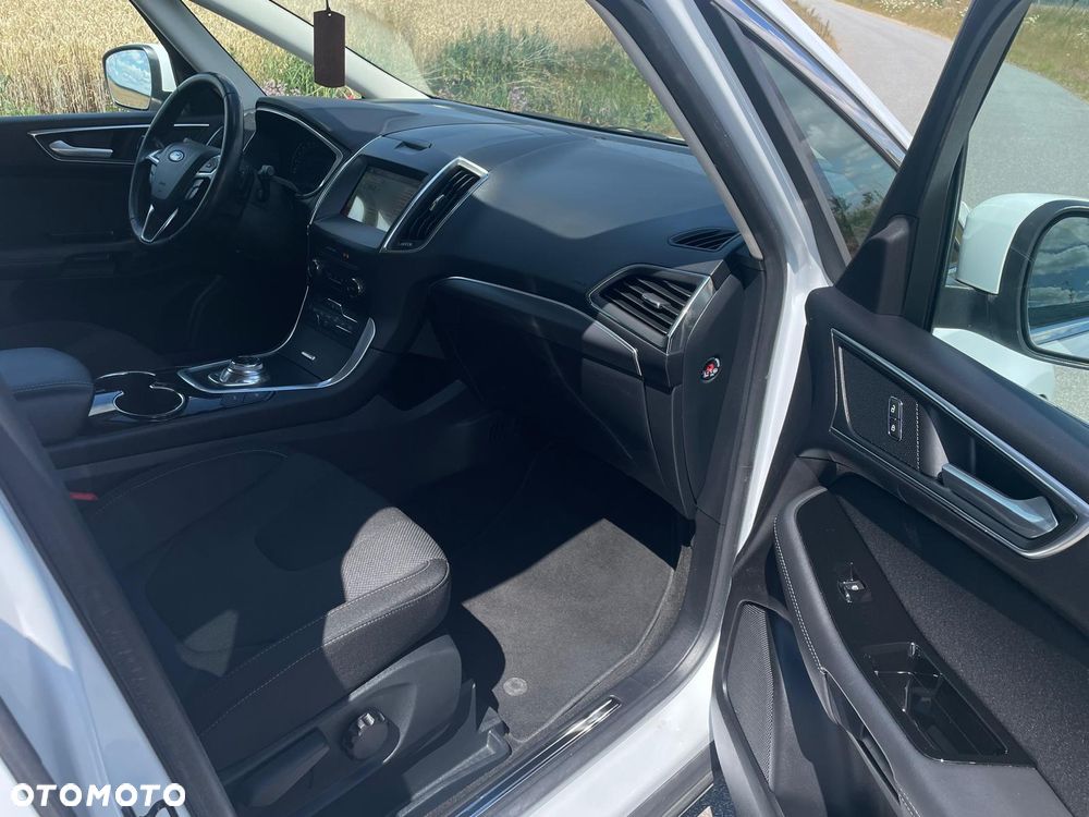 Ford S-Max 2.0 TDCi Titanium PowerShift - 8