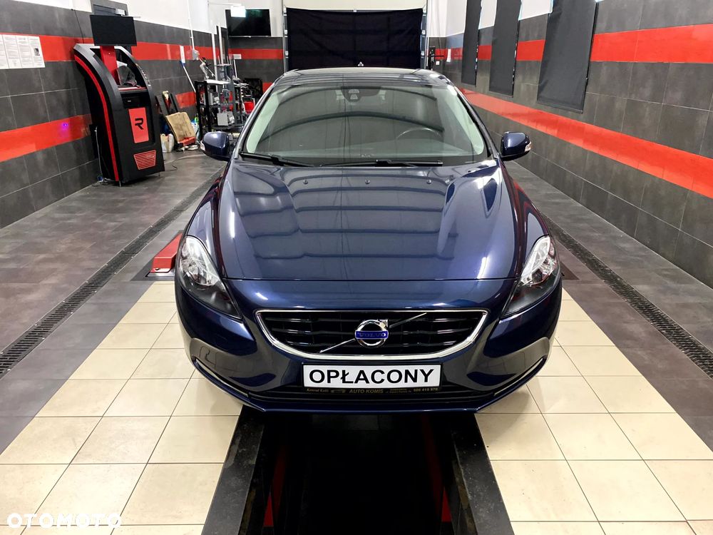 Volvo V40 D4 Momentum - 3