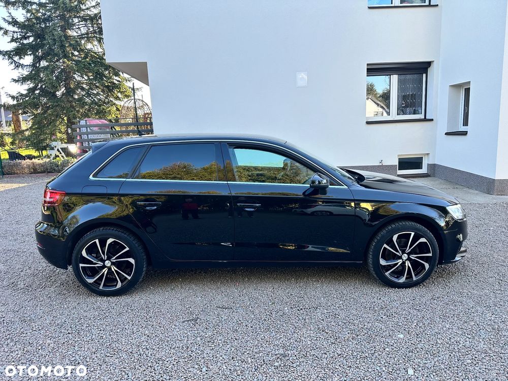 Audi A3 Sportback - 6