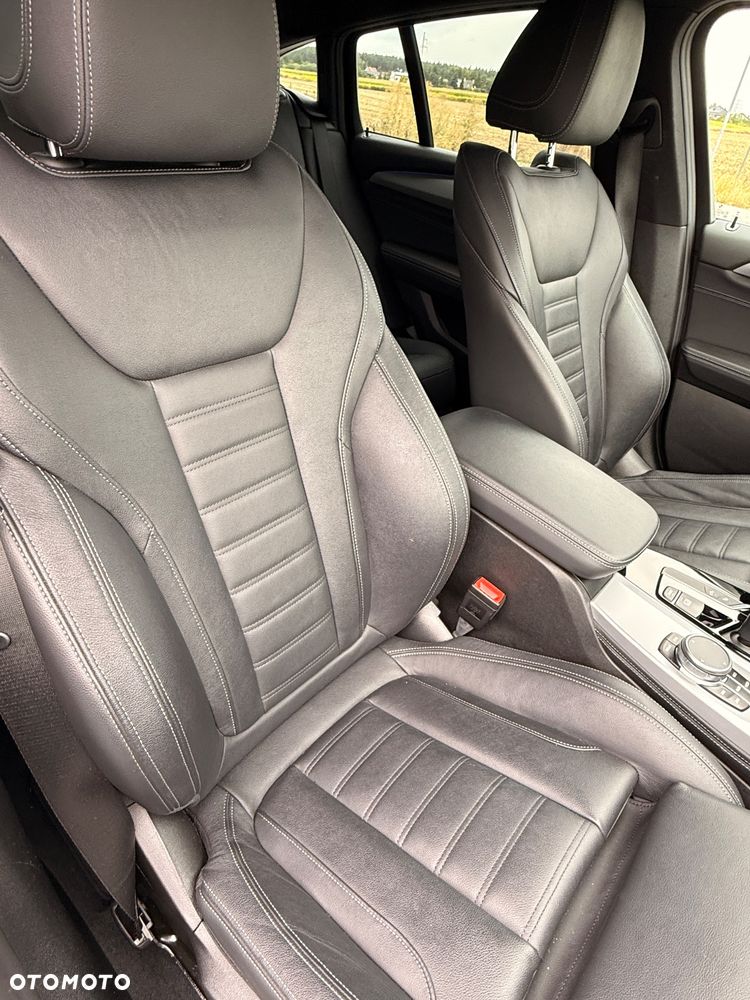 BMW X4 xDrive20i GPF Business Edition sport - 22