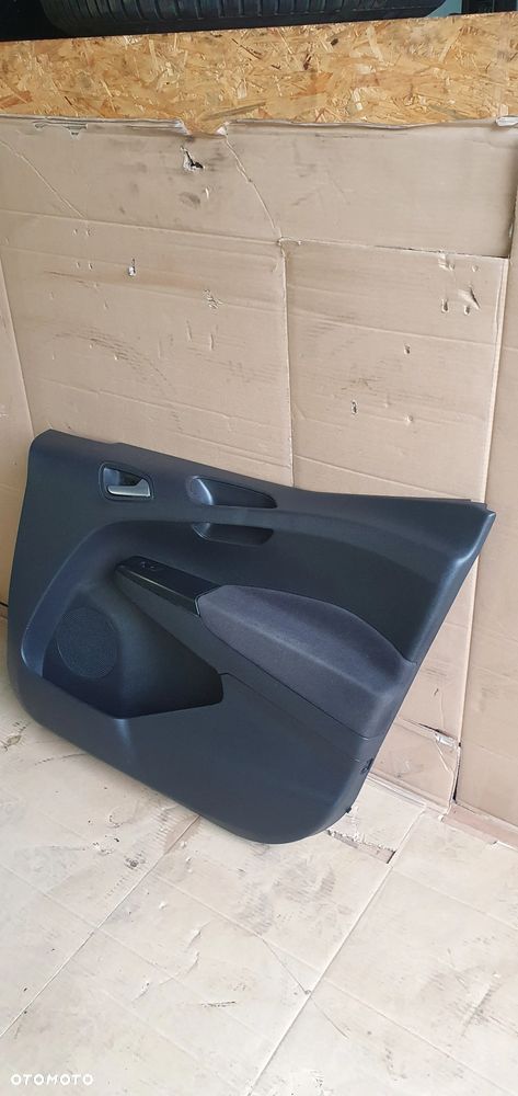 Boczek tapicerka prawy przód przednia prawa Ford Courier Tourneo Mk2 Lift - 4