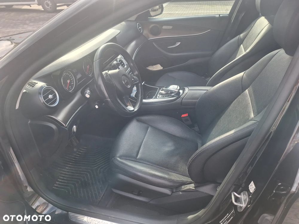Mercedes-Benz Klasa E 200 d 9G-TRONIC - 7