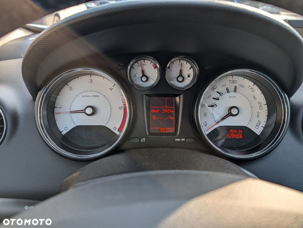 Peugeot 308 CC HDi FAP 140 Platinum - 30