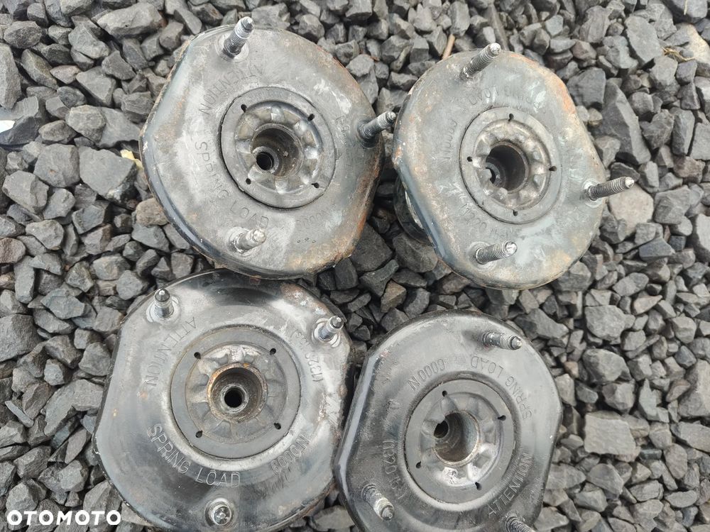 MERCEDES ML W164 GL X164 Górna Poduszka Amortyzatora Mocowanie - 5