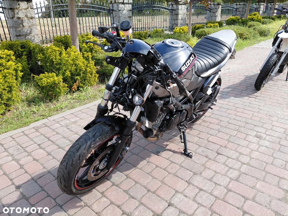Suzuki SV - 1