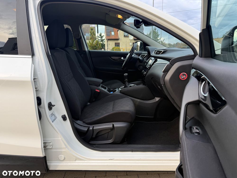 Nissan Qashqai - 17