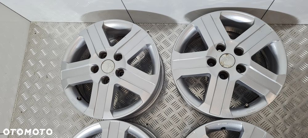 Chevrolet Captiva Felgi Aluminiowe 16 - 2