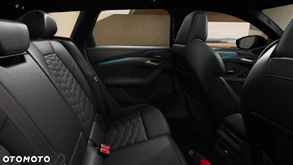 Audi A6 Avant e-tron - 13
