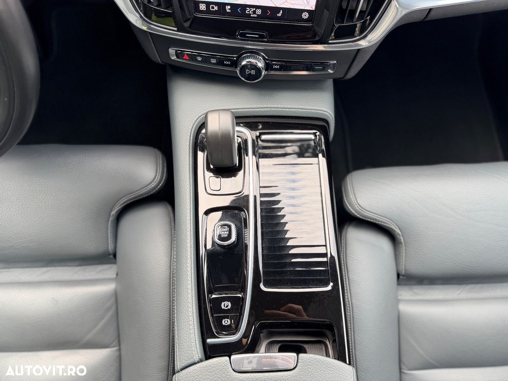 Volvo V90 T6 Recharge AWD Geartronic Inscription Expression - 17
