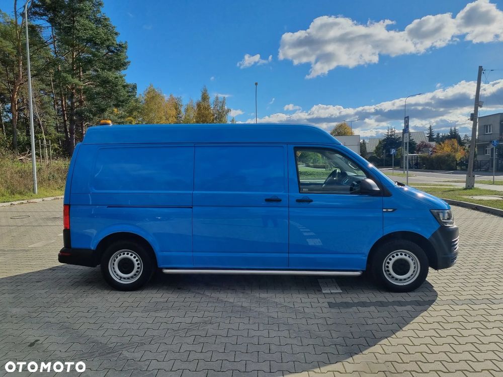 Volkswagen Transporter - 10