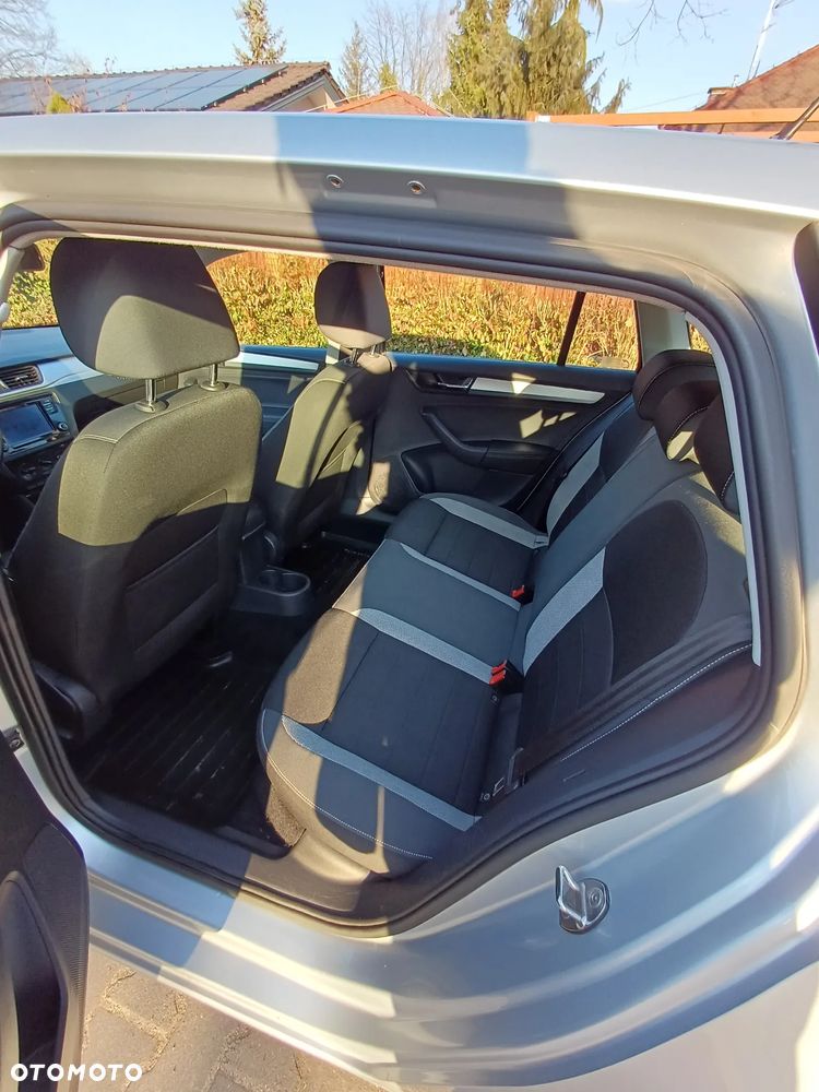 Skoda RAPID 1.0 TSI Ambition - 9