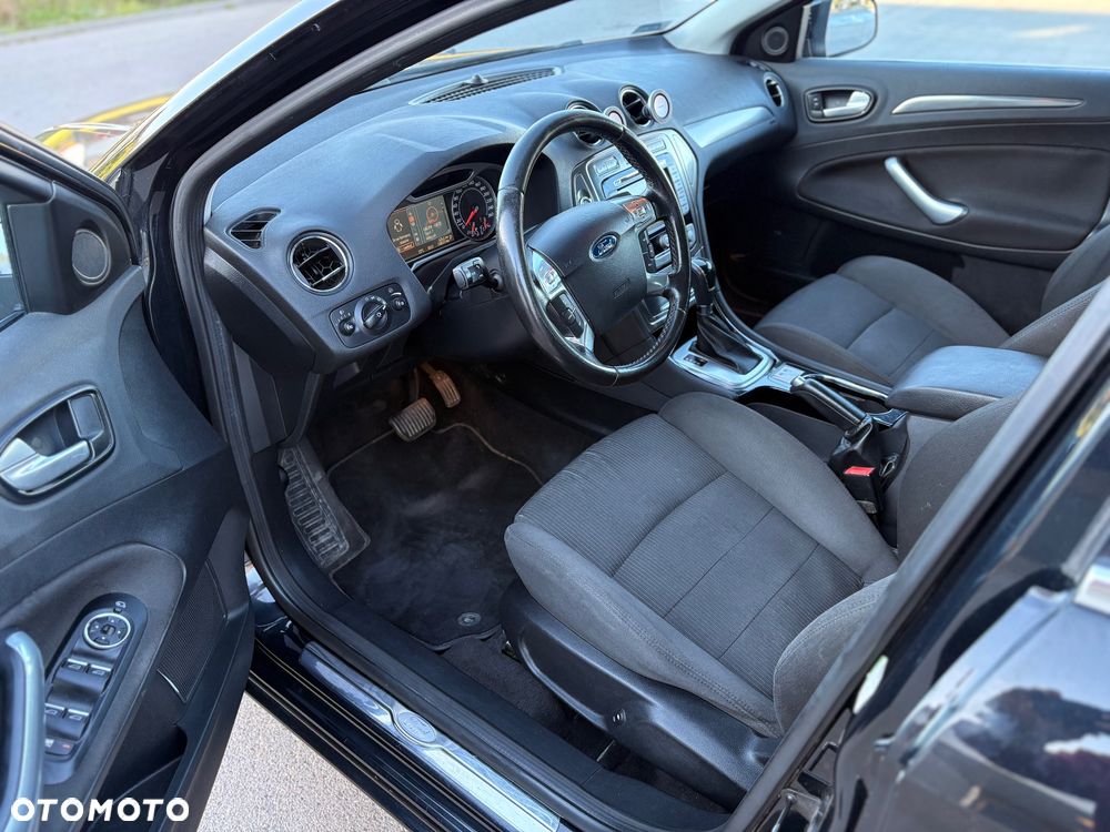 Ford Mondeo 2.0 TDCi Titanium - 18