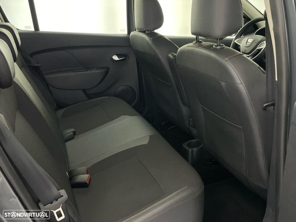 Dacia Sandero 0.9 TCe Confort Bi-Fuel - 25