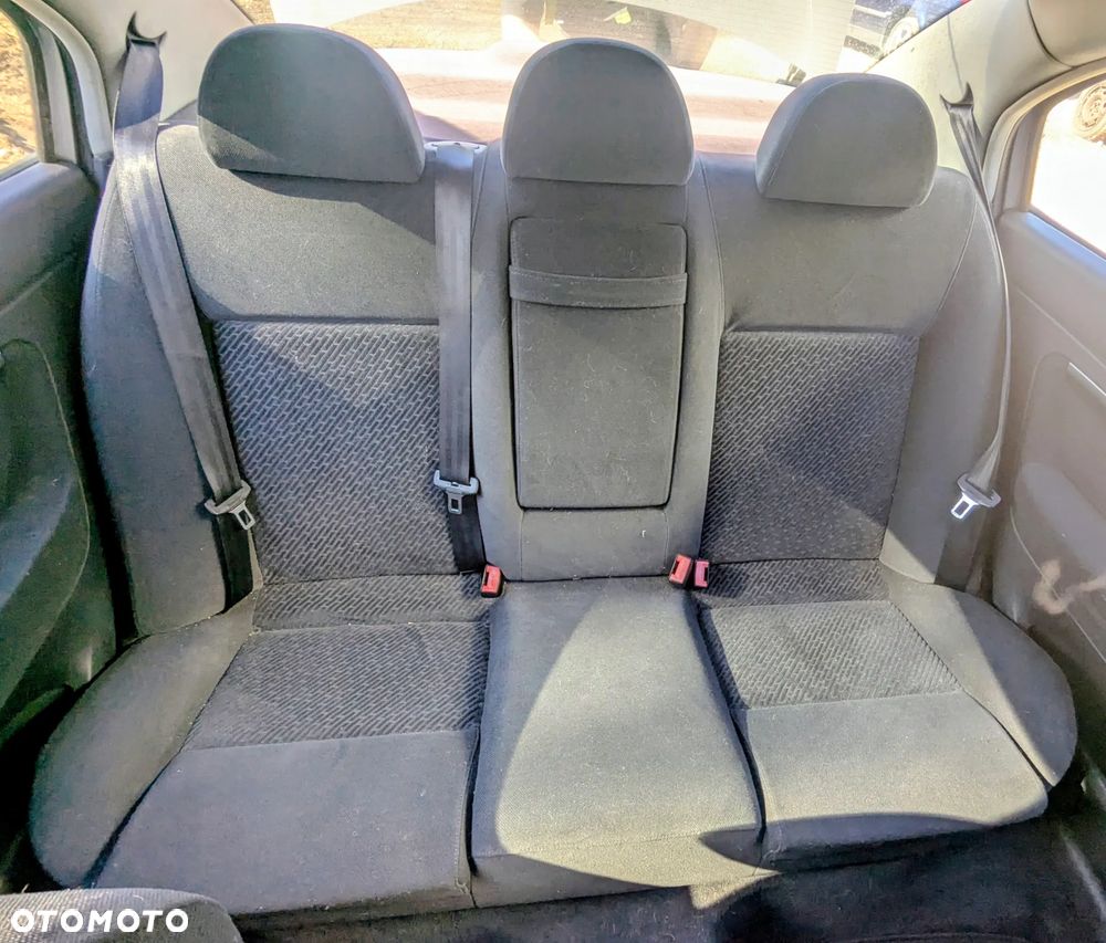 Skoda Superb I 2003 1.9 TDI 130 KM - auto na części - 8