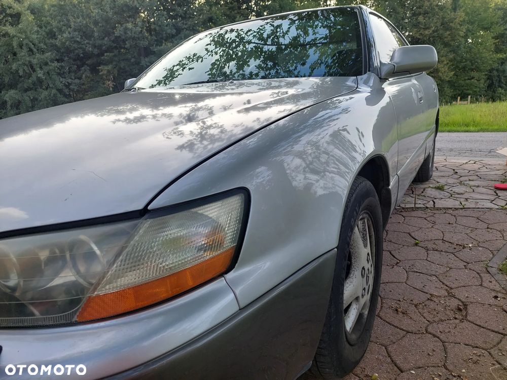 Lexus ES - 10