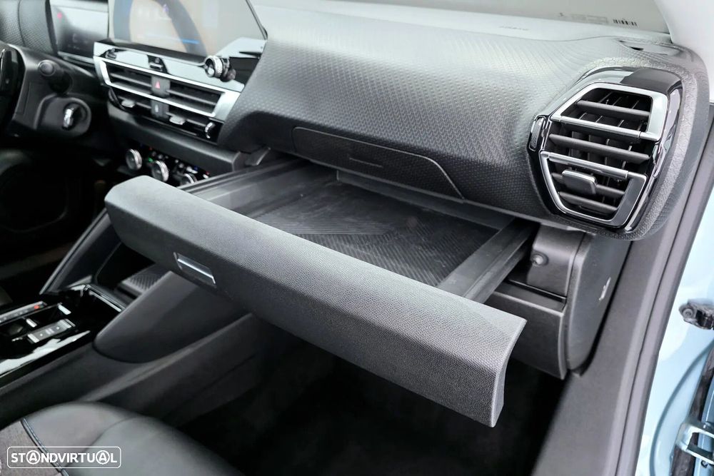 Citroën C4 PureTech 130 Stop&Start EAT8 PLUS - 25