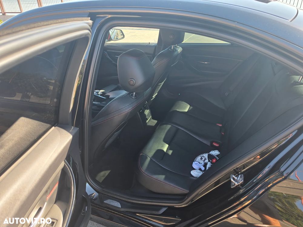 BMW Seria 3 318d Aut. Sport Line - 10