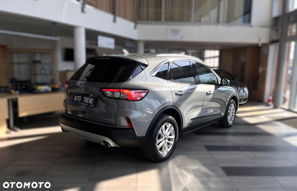 Ford Kuga 2.5 Duratec FHEV 4x4 TITANIUM - 5