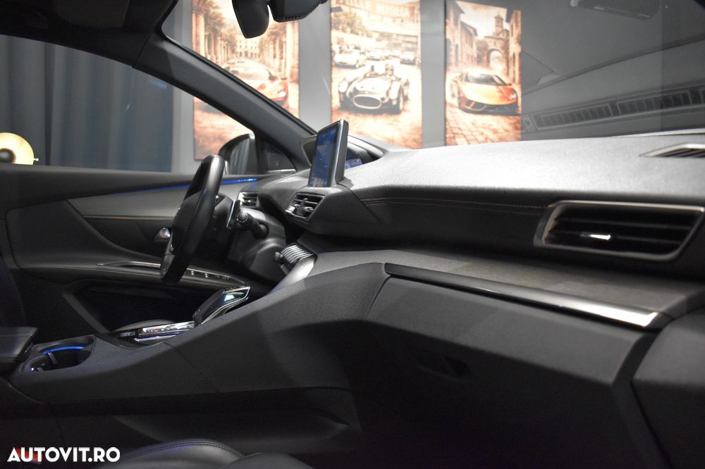 Peugeot 5008 2.0L BlueHDI EAT8 S&S GT - 11