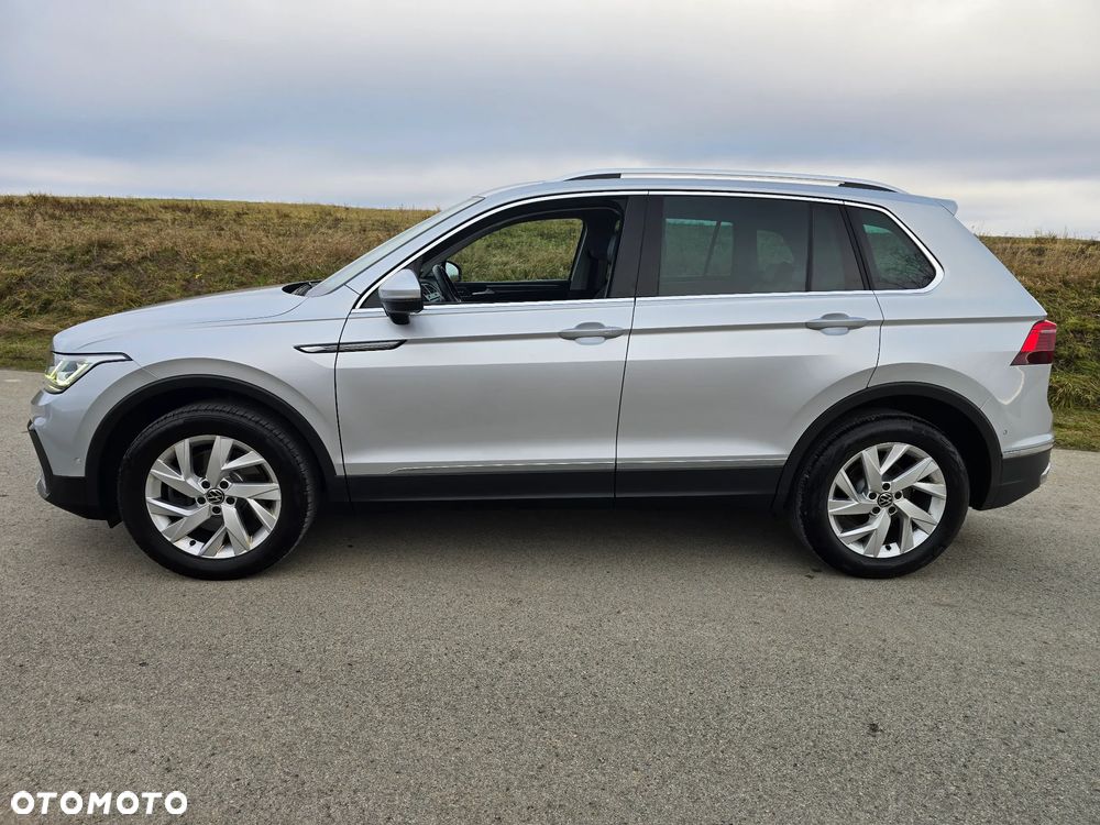 Volkswagen Tiguan 2.0 TDI SCR 4MotION DSG Elegance - 12