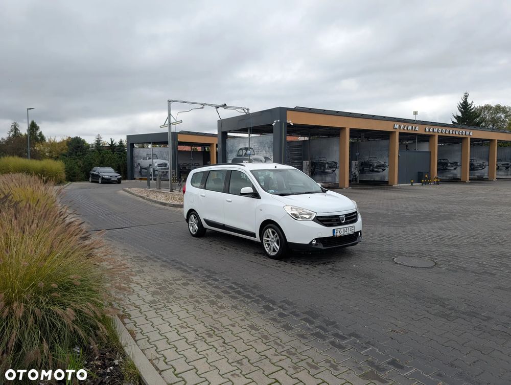 Dacia Lodgy 1.2 TCe Laureate S&S EU6 - 4
