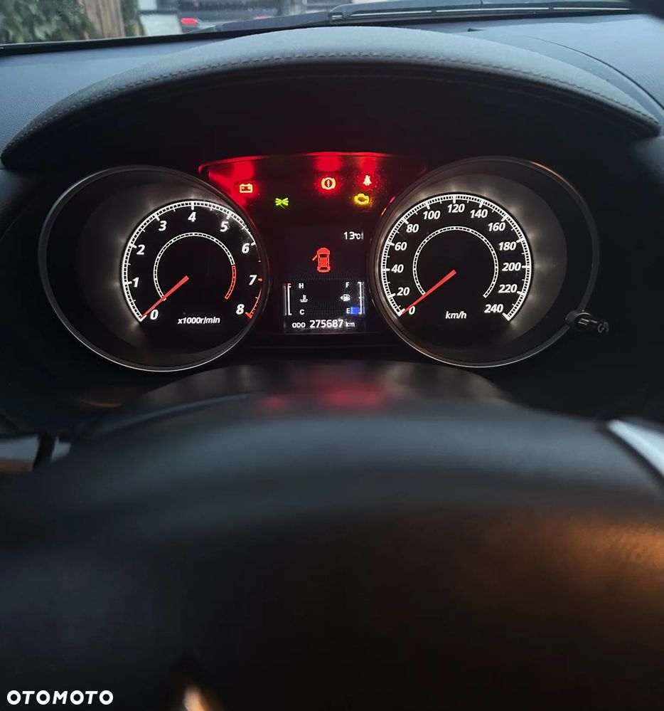 Mitsubishi Outlander 2.0 Intense 2WD - 9