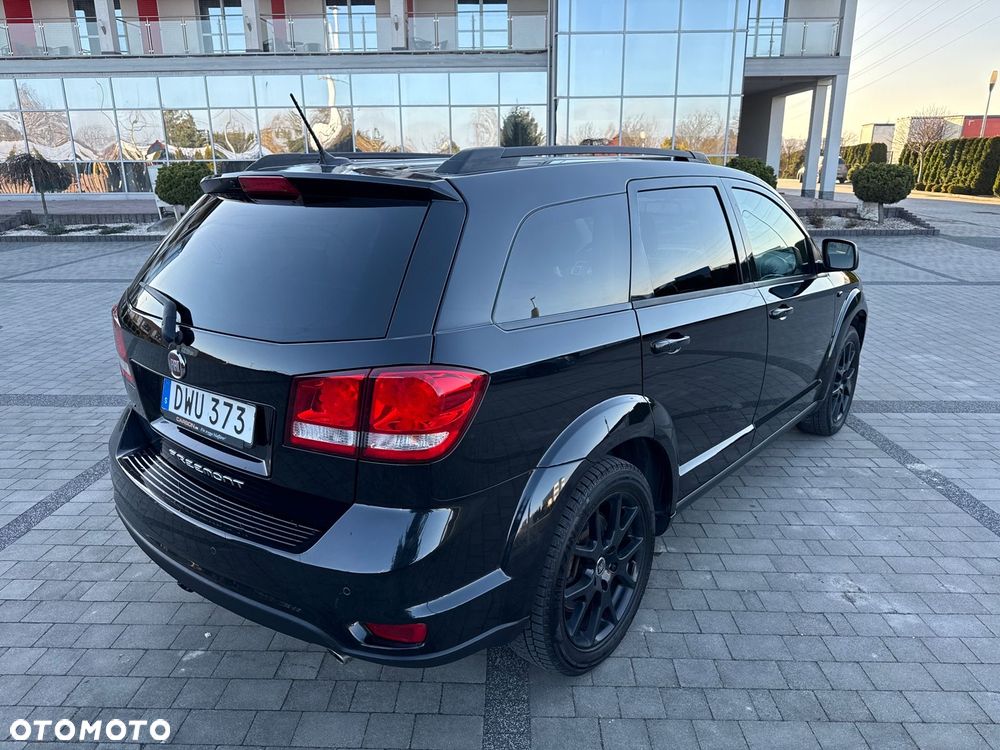 Fiat Freemont 2.0 Multijet Black Code AWD - 2