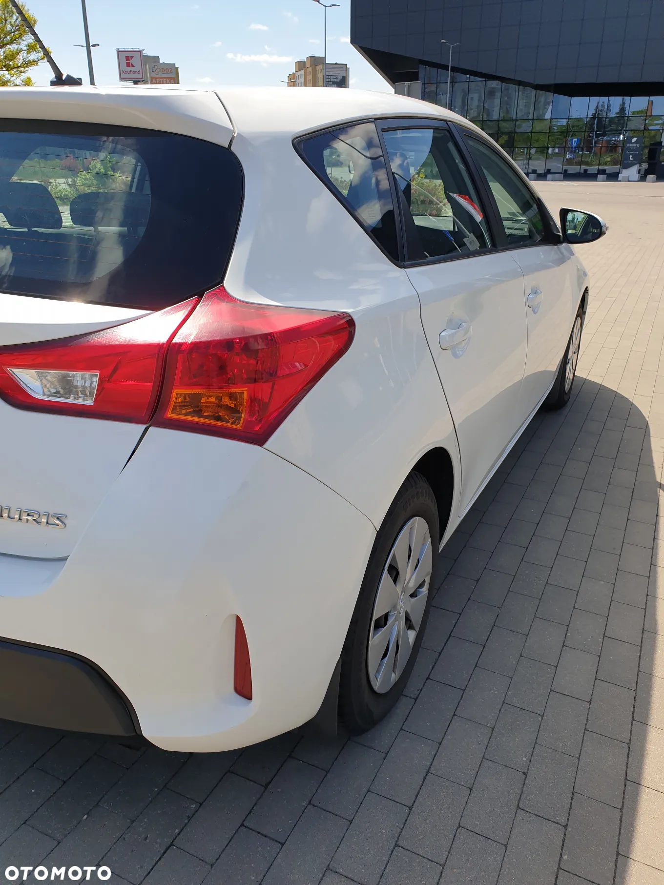 Toyota Auris 1.6 Active - 12