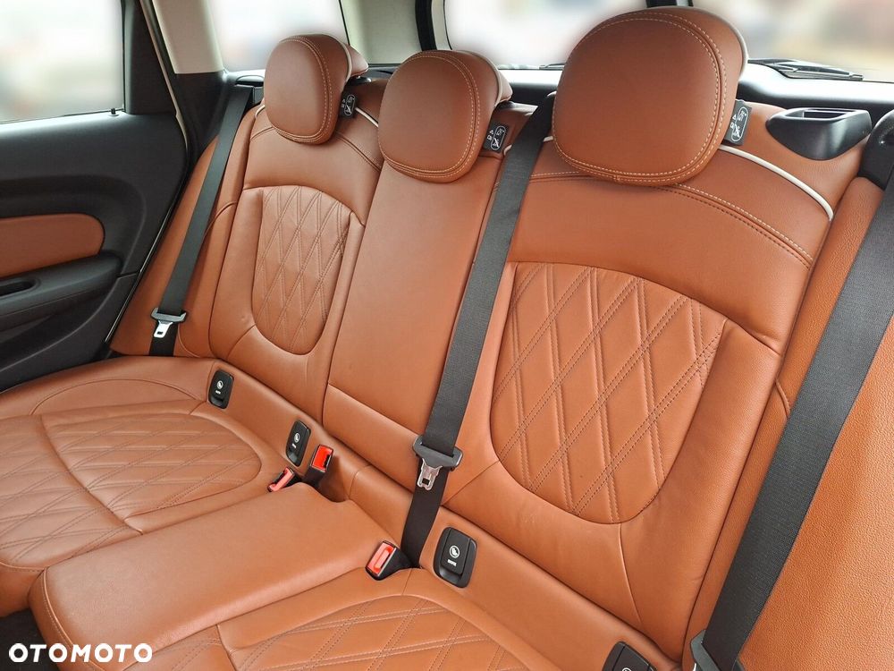 MINI Clubman Cooper - 17